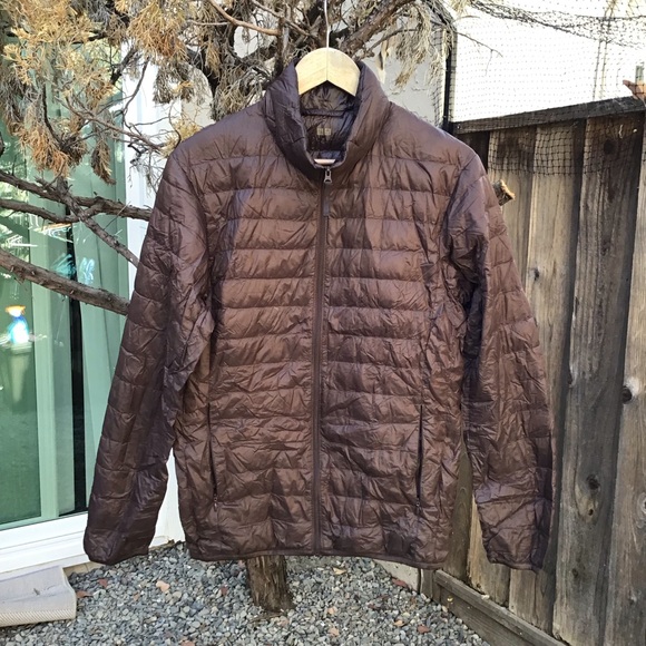 Uniqlo ultra light down jacket adult xs brown full zip lightweight packable - Picture 1 of 5